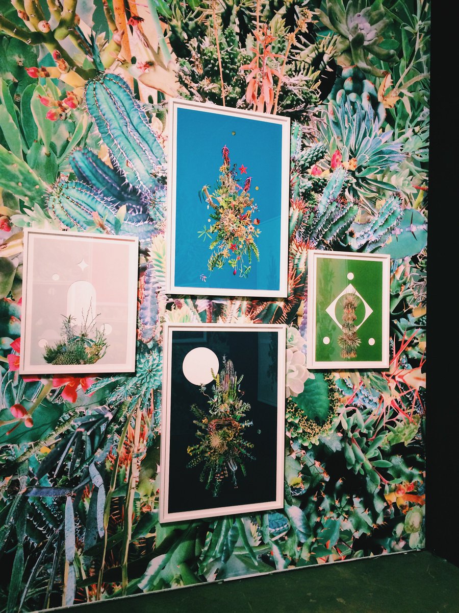TheJennyLam's tweet photo. At the Vernissage for #ExpoChicago last night: https://t.co/kojOvpuZf0 #Art I only got to see 1.5 aisles because I kept running into awesome people I know haha. As I said to them though, that's what the VIP Preview is for! What a fun night. Here are a few pieces I did see &amp; love: https://t.co/YsbRTqXXp7