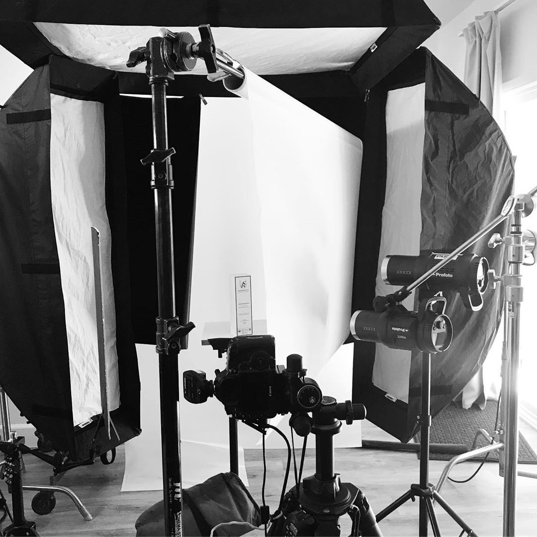 #josephpuhy shows #PerfectLighting takes focused dedication to make great product photos. 
"Making a mess in the #studio" Puhy says. 
-It's well worth it in the end.
#CraftedWithChimera
.
#itsinthedetails #lighting #productphotography #studiophotography #photonerd