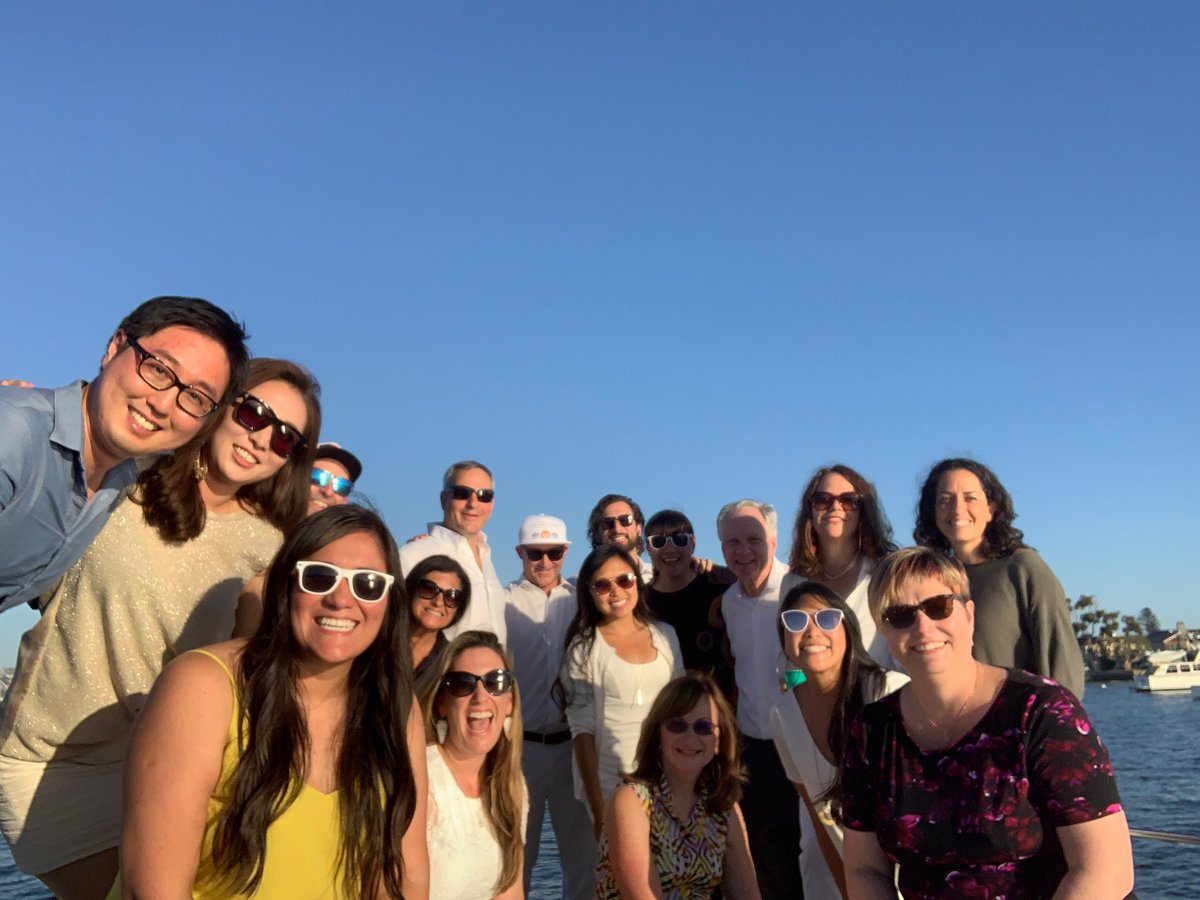 GracieEMDoc's tweet photo. @jchristianfox @DRsonosRD @DrKittyKat @DennisCho @SAEMAEUS @SCUFellowships @ultrasoundREL @nobleultrasound @Wil_MaChan @CreaghB @RubbleEM @Novaleda @Ma_Gel_N @GritCoachMd @Takeokun @doctoRoblivious @chrissyschutzer @i_c_sound @UltraOriana @PennUltrasound @UltrafestUCI @cameron_baston Just this last weekend @wcume2019 got to catch up with some of my fave #FemInUS #LatinasInPOCUS Nora+Brenda, @Wil_MaChan @RubbleEM  @nobleultrasound @SonoBoss and so many more not pictured here :P https://t.co/WcxQtgUX6c
