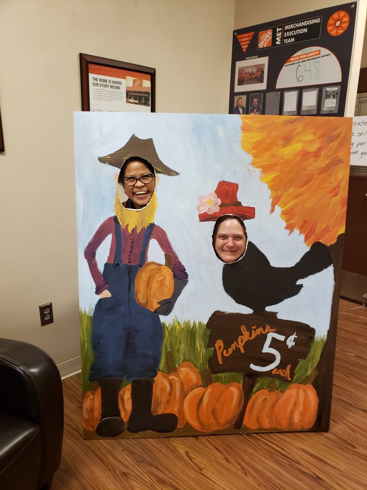 It’s all fun and games at 2766 Success Sharing. <a href="/JulieGiattino/">Julie Giattino</a> <a href="/MattEnglish1977/">Matthew English</a> <a href="/MichaelRobison6/">Michael Robison</a> <a href="/annette_tcaps2/">Annette Northrup</a> <a href="/rgails/">Ryan Gailey</a>