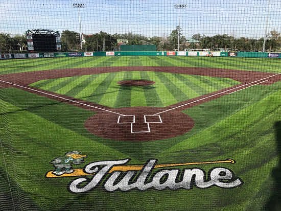 aaronball44's tweet photo. I am beyond blessed to announce that I will be continuing my athletic and academic career at Tulane University. Thank you to everyone who has made this dream a reality! Now onto the next step! #RollWave 🌊💚@jucoroute @The_Noah_Sharp @GreenWaveBSB https://t.co/j67eOxJwJC
