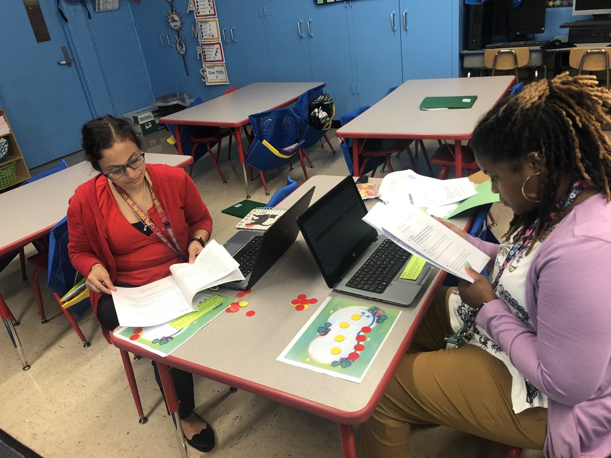 DemetriaBandyBr's tweet photo. Rain or shine, I enjoyed collaborating with these @NATQHENDERSON teachers on yesterday about #TXKEA Kindergarten progress monitoring tool! @nperez10 @Alana_Holloway1 https://t.co/JpxrgHqjuv