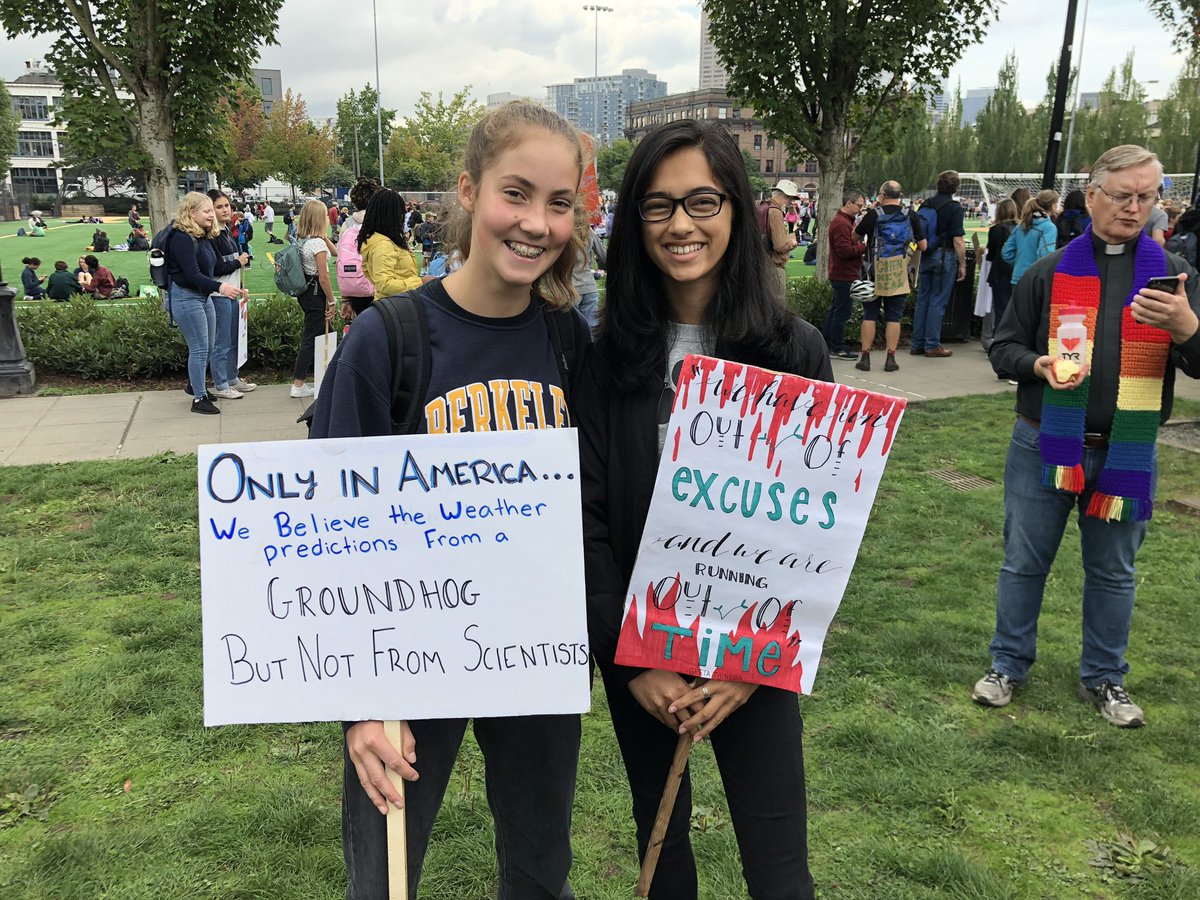 psr_washington's tweet photo. Inspired by incredible youth striking for their future today. Thank you for leading— we stand with you! #ClimateStrike #SeattleClimateWalkout https://t.co/rDtcAZjgUr