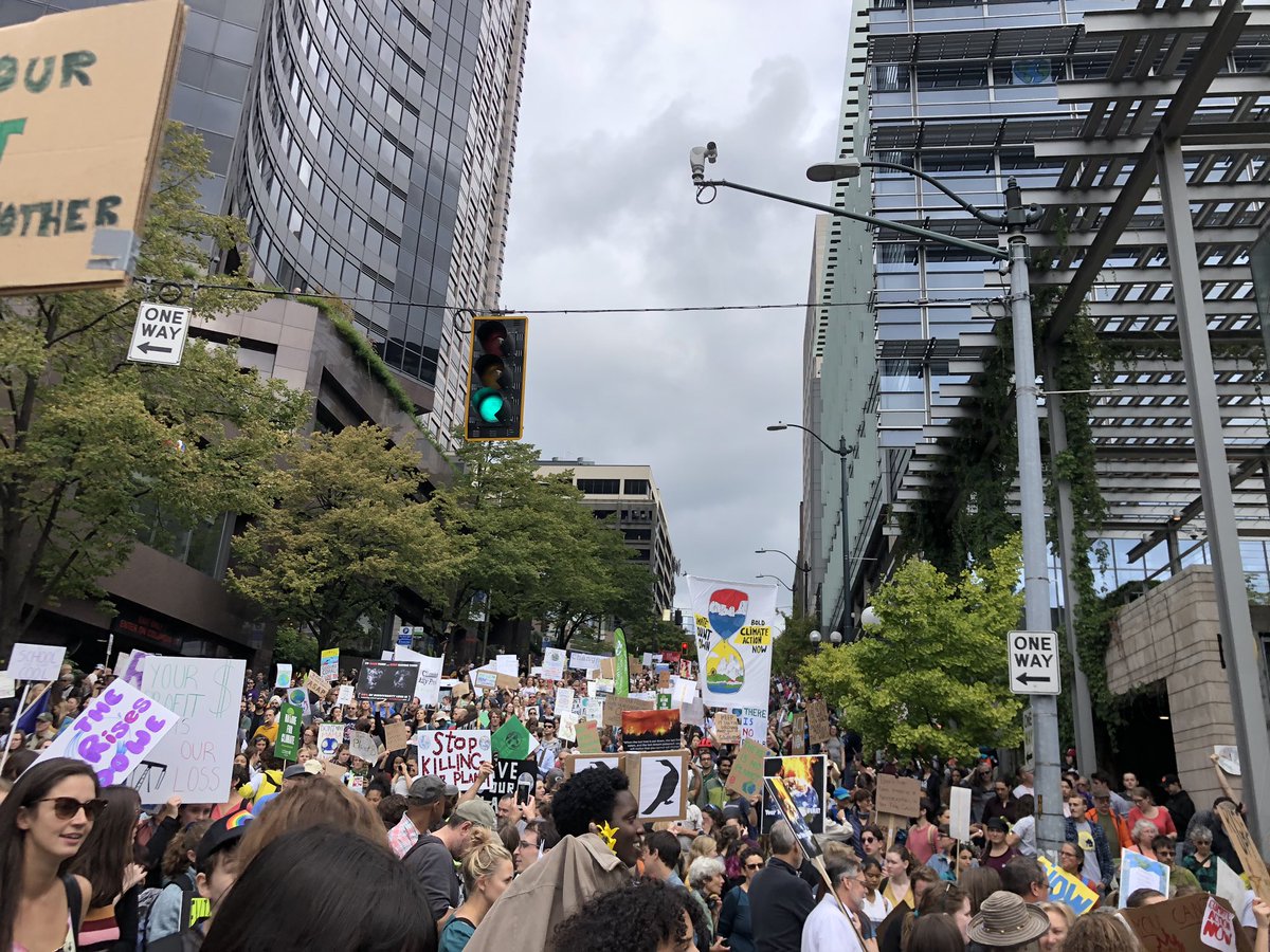 psr_washington's tweet photo. Inspired by incredible youth striking for their future today. Thank you for leading— we stand with you! #ClimateStrike #SeattleClimateWalkout https://t.co/rDtcAZjgUr