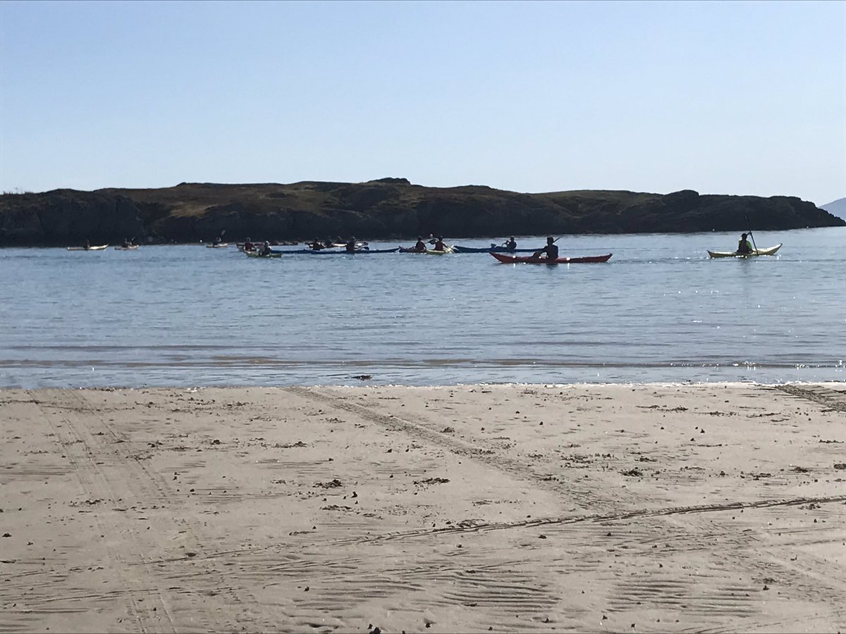 rgswdofegold's tweet photo. @RGSWorcester pupils having a taste of #seakayaking with @aretecentre #gloriouswales #adventure #DofeAdventure #DofE https://t.co/UIdlbzKZx0