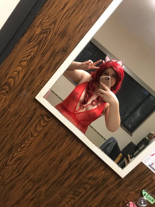About to broadcast on #mfc who&rsquo;s gonna join me? Username: avery_doll https://t.co/VBLg7I4gb3<a href="/tag/mfc"class="tags">#mfc</a>
