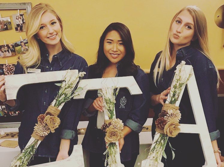 RMU Panhellenic tweet media