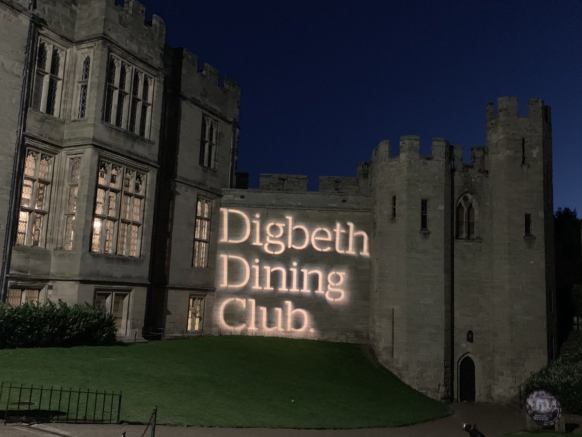 Had a great evening <a href="/DigbethDiner/">Digbeth Dining Club</a> tonight in the grounds of the amazing <a href="/WarwickCastle/">Warwick Castle</a> - please come and visit us again soon!