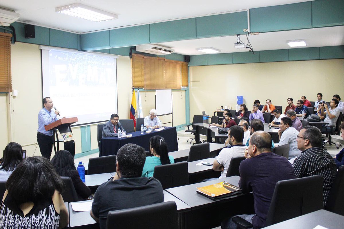 FCNM_Espol's tweet photo. Hoy se llevó a cabo la Clausura de la 2da Escuela de Verano de Matemática de la FCNM. El Decano (e) Guillermo Baquerizo, se dirigió a los asistentes e hizo entrega de los certificados a participantes e instructores. ¡Esperamos verlos en su próxima edición! #SomosESPOL @ESPOL https://t.co/GG1sPpYIe7