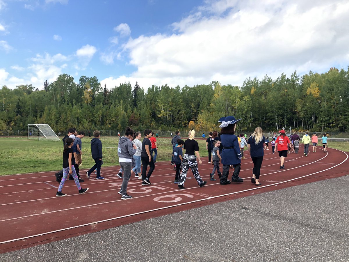 mstconstable's tweet photo. 2019 #terryfoxrun @CEandSSchool! Way to show your support for a great cause! Thank you to #studentsenate for all your help! #ADSBLearns #ADSBnextgen https://t.co/btrfM21HXI