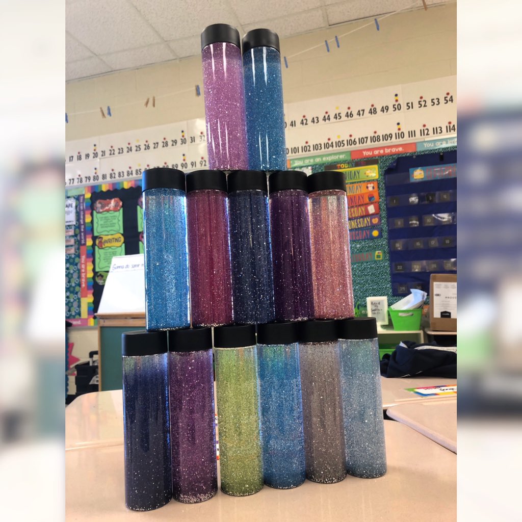 MsAsOwls's tweet photo. HUGE shout-out to our amazing donors for purchasing the supplies for our Calm Down Bottles! The students LOVED making them today and I can't wait for them to see the finished product on Monday! 🥰 @PoplarRdPanther https://t.co/HBhGxXJts9