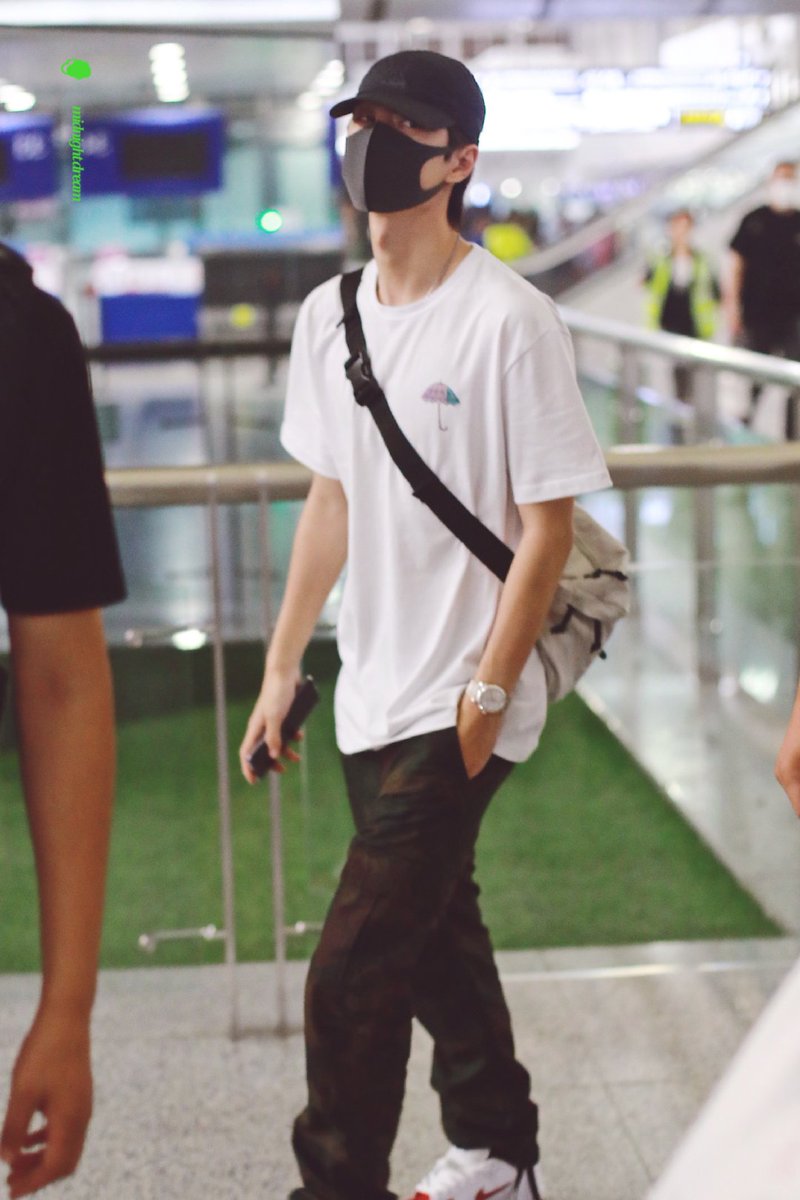 ทั่นป๋อ tweet media