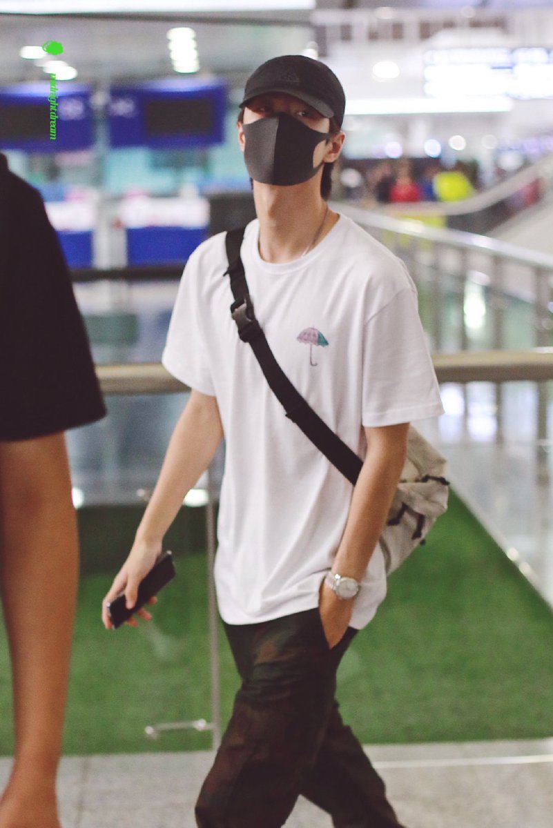 ทั่นป๋อ tweet media