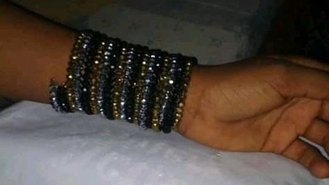 We make your occasions a beautiful ones on your out fit...