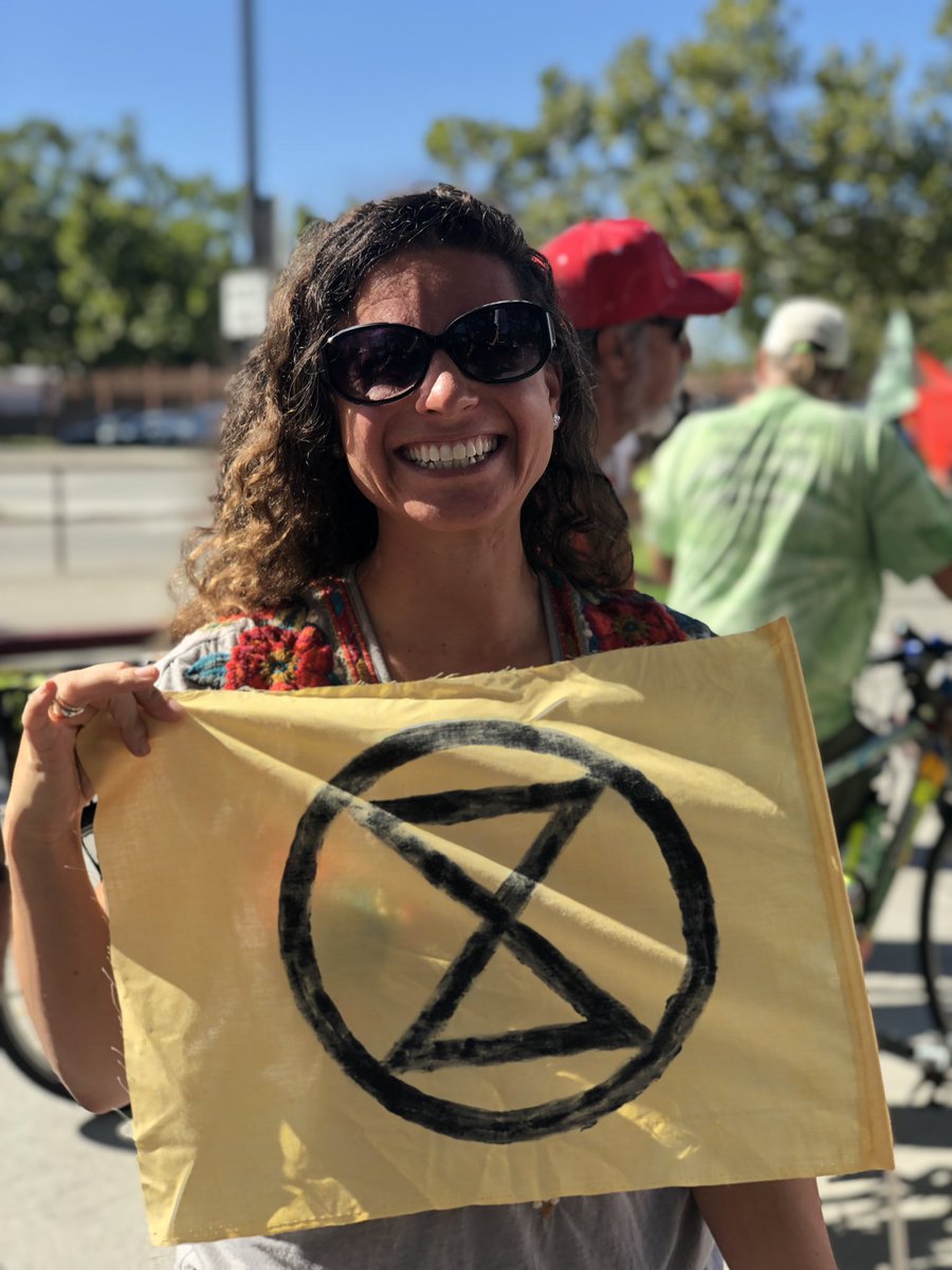 Callout to the South Bay #ExtinctionRebellion contingent here in San Jose! #ClimateStrike