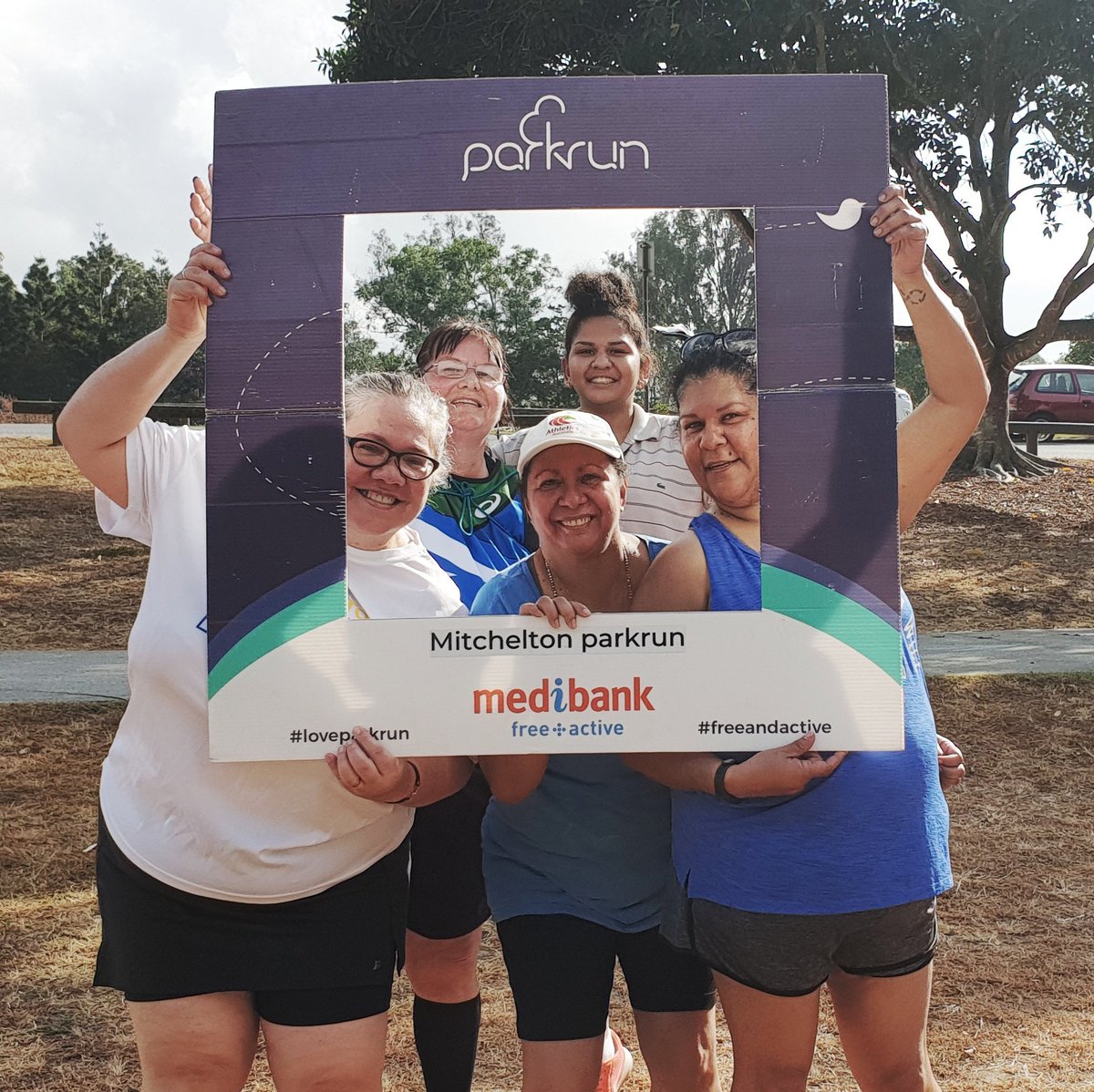 leesawatego's tweet photo. Brisbane Deadly Runners doing #parkrun this morning! Am happy with myself as today I hit double digits - 10 parkruns. #DeadlyRunners https://t.co/8VKUzUQJIs