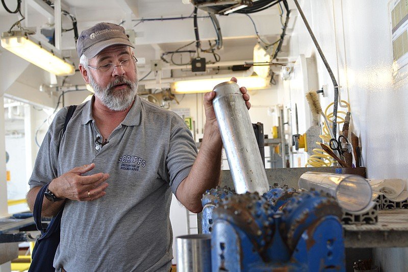 Scripps_Ocean's tweet image. The scientific research vessel @TheJR has docked in San Diego for its first US port call in a decade. The #NSFfunded drilling ship allows scientists, including Scripps' Dick Norris, to study what lies deep below the ocean floor.🚢 Via @KPBS @chatlanis kpbs.org/news/2019/sep/…