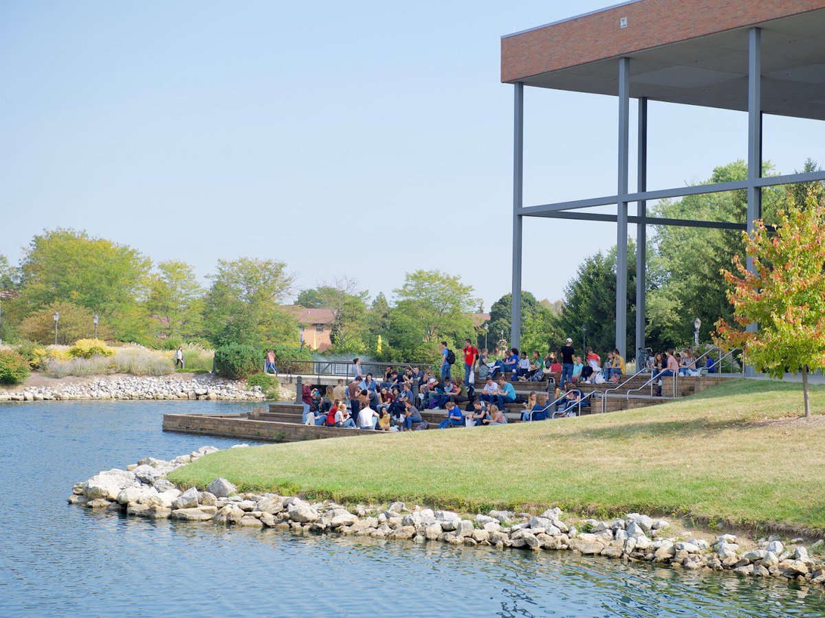 cedarville's tweet photo. The first #CUFriday of the year was a success! ๐๐ปโ๏ธ It was an honor to have over 260 guests on campus. https://t.co/38CYUIXkwu