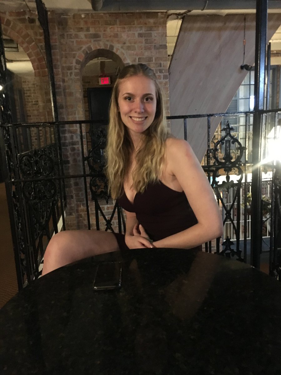 AugieGreeks's tweet photo. Danielle Katz is our spotlight for Greek Council today! She is one of the co-recruitment chairs! Fun fact about her: her elbows are double jointed! https://t.co/ADv6kEyDwk