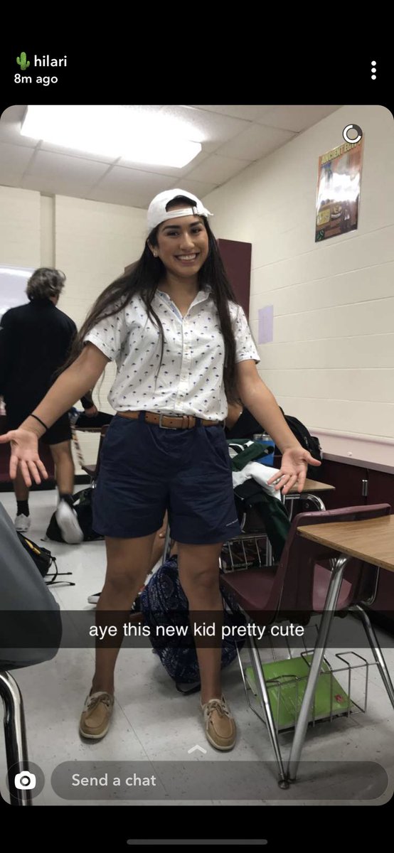 cierragomez4's tweet photo. Come join our frat 😎🤝🤙 #fratfriday https://t.co/NF3W7la3IO
