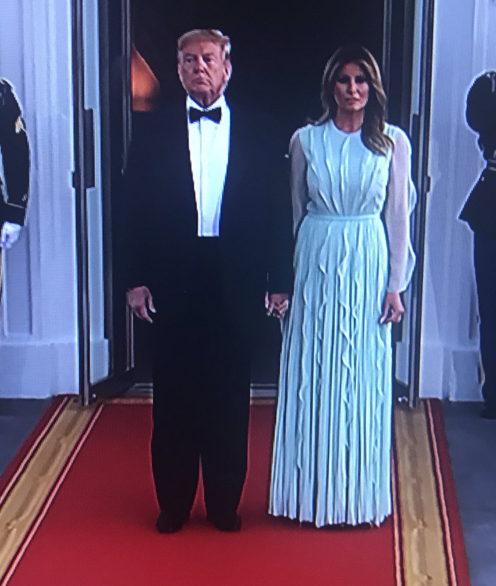 KellyO's tweet image. From @PressSec: “The First Lady is wearing  J. Mendel aqua silk chiffon gown, with inserted pleats and bias cut waves detail.”