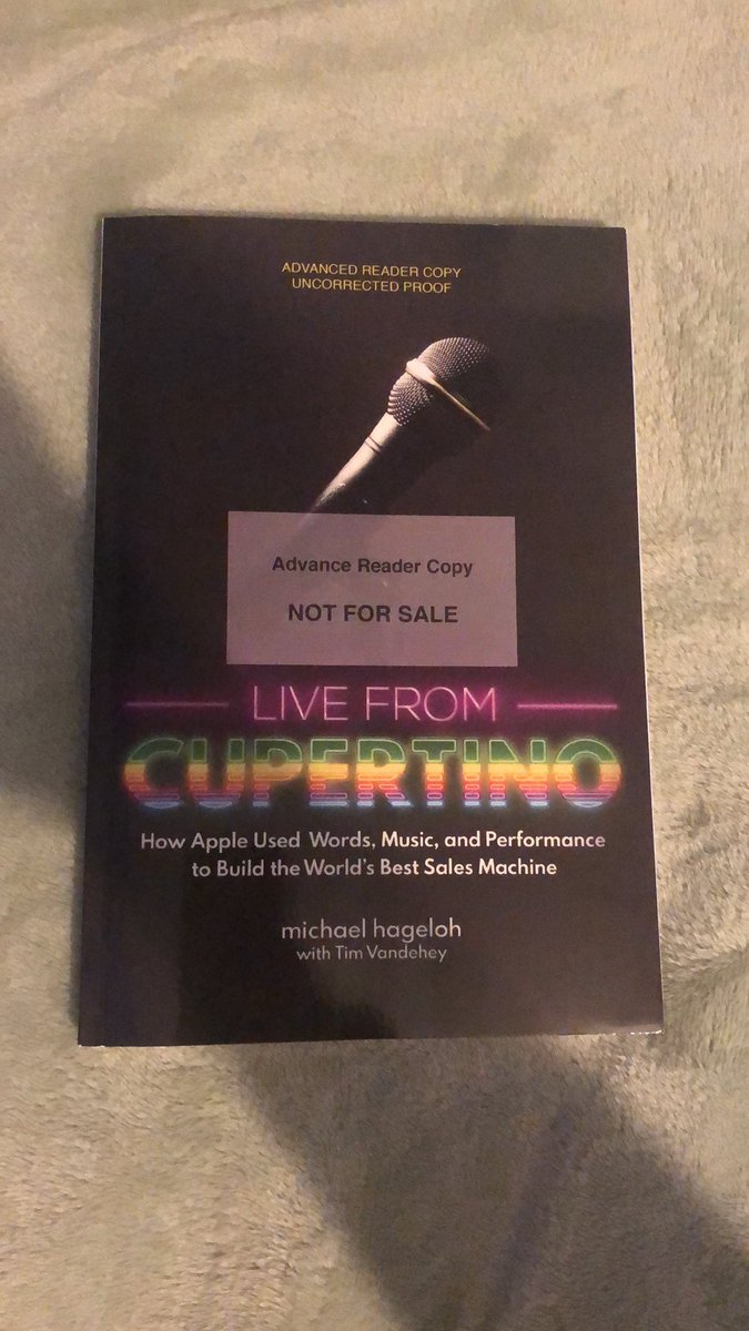 Matt_LeBris's tweet image. Diving into @michaelhageloh's upcoming book #LiveFromCupertino before hosting him on #DecodingSuccess in a few weeks