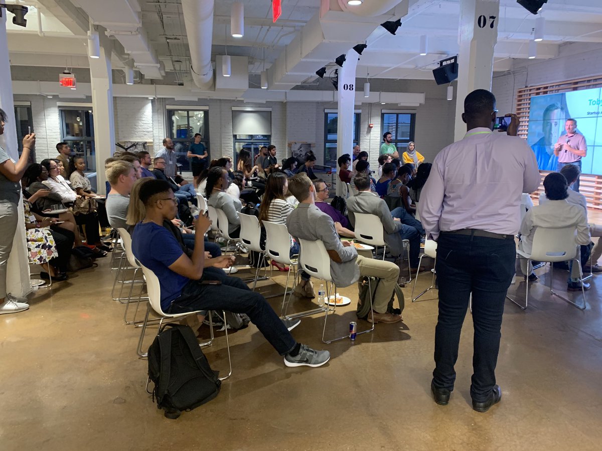 msmeliss2024's tweet image. Awesome advice from @TobiasRush, #KC’s all-star entrepreneur, kicking off @kcsw- find people better than you, build a diverse team, and speak only the truth. #startupkc #kcsw #makedreambuild