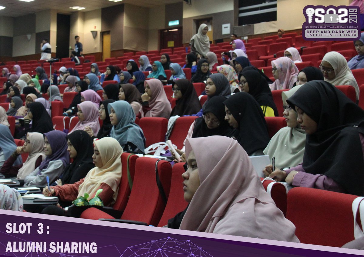 ISAG_12's tweet photo. [LIVE UPDATE ISAS USIM 2019]

Slot 3 : Alumni Sharing by Mrs Khairunnisa

#ISAS19
#ISASDEEPANDDARK
#ISAS2019 https://t.co/KSnbLJHhG8