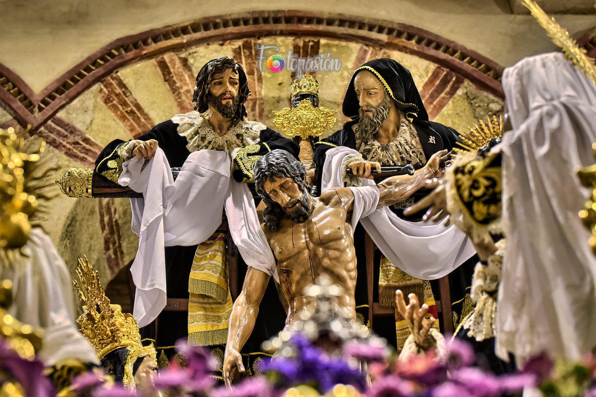 "Por tu cruz redimiste al mundo". Mañana acaba el sueño <a href="/HdadDescenCord/">Hdad. Descendimiento</a> @PdC_ElBlog <a href="/sscordobesa/">semanasantacordobesa</a> <a href="/CirineoCordoba/">El Cirineo Córdoba</a> <a href="/SentirCordoba/">Sentir Córdoba</a> <a href="/cordobescofrad/">Cordobés Cofrade</a> <a href="/FervorCofrade/">Fervor Cofrade©</a> <a href="/MiHermandad/">MiHermandad</a> <a href="/MagnaCordoba/">Magna Exposición Córdoba</a> #magnadecordoba2019 #magnacordoba2019 #MagnaCordoba @diariocofrade  #Tdscofrade #cofradias
