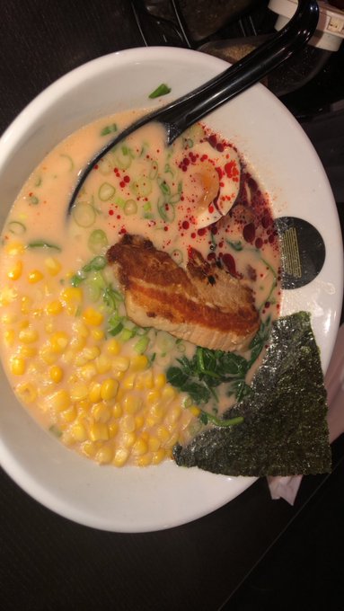 1 pic. Ramen >>>> the club https://t.co/mXe5BAXdjN