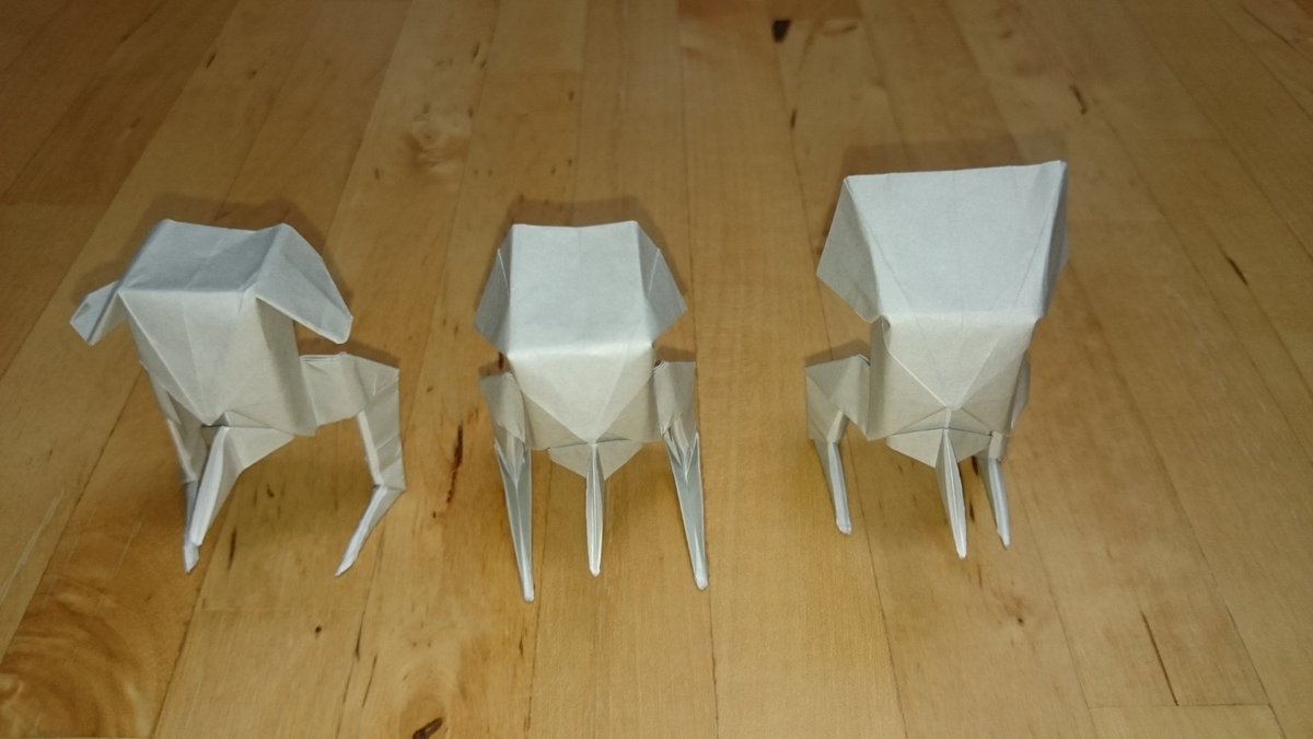 Luke2675's tweet image. #AT_ST 3台目。
ボディのシルエットを再調整して
脚の接地面が広くなるように改良。
#StarWars #origami