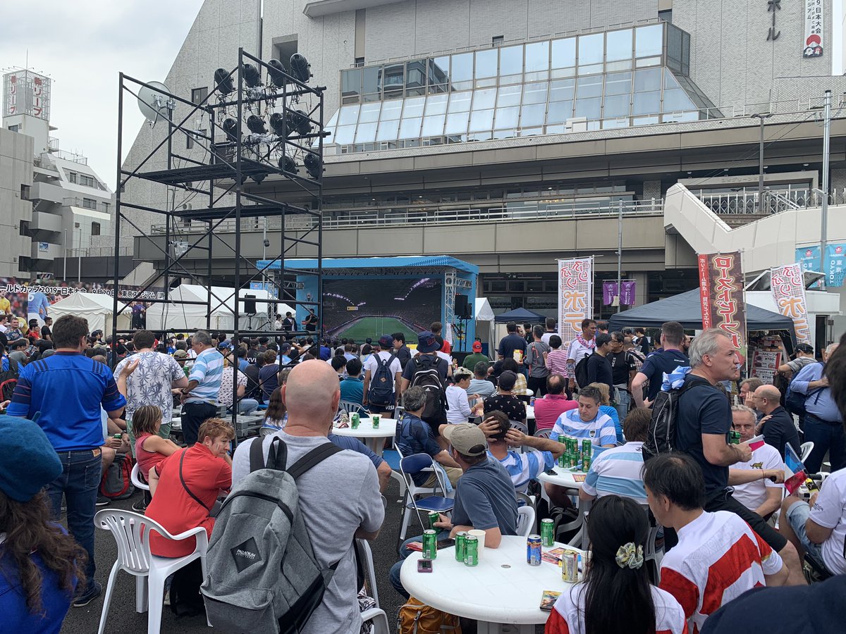 stephenyu's tweet photo. Fan Zone in Chofu, Tokyo https://t.co/WMxtir3KKm