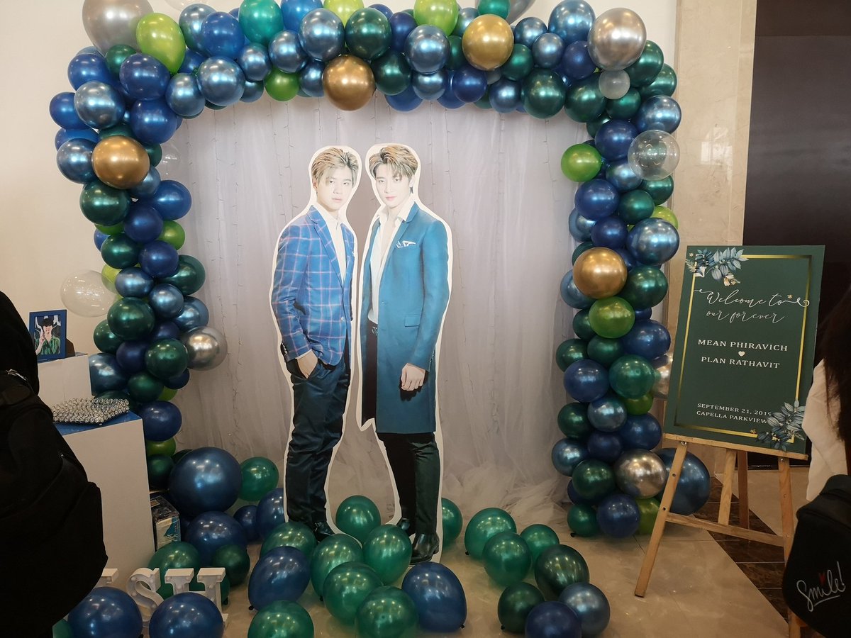 porche1807's tweet photo. มาเข้ารอบซ้อม​ แต่ยังไม่ได้เข้า​ แต่งหน้าเสร็จยัง​ เอางี้😂
#MeanPlanfanmeetinginVietnam https://t.co/x87JWkPsuv