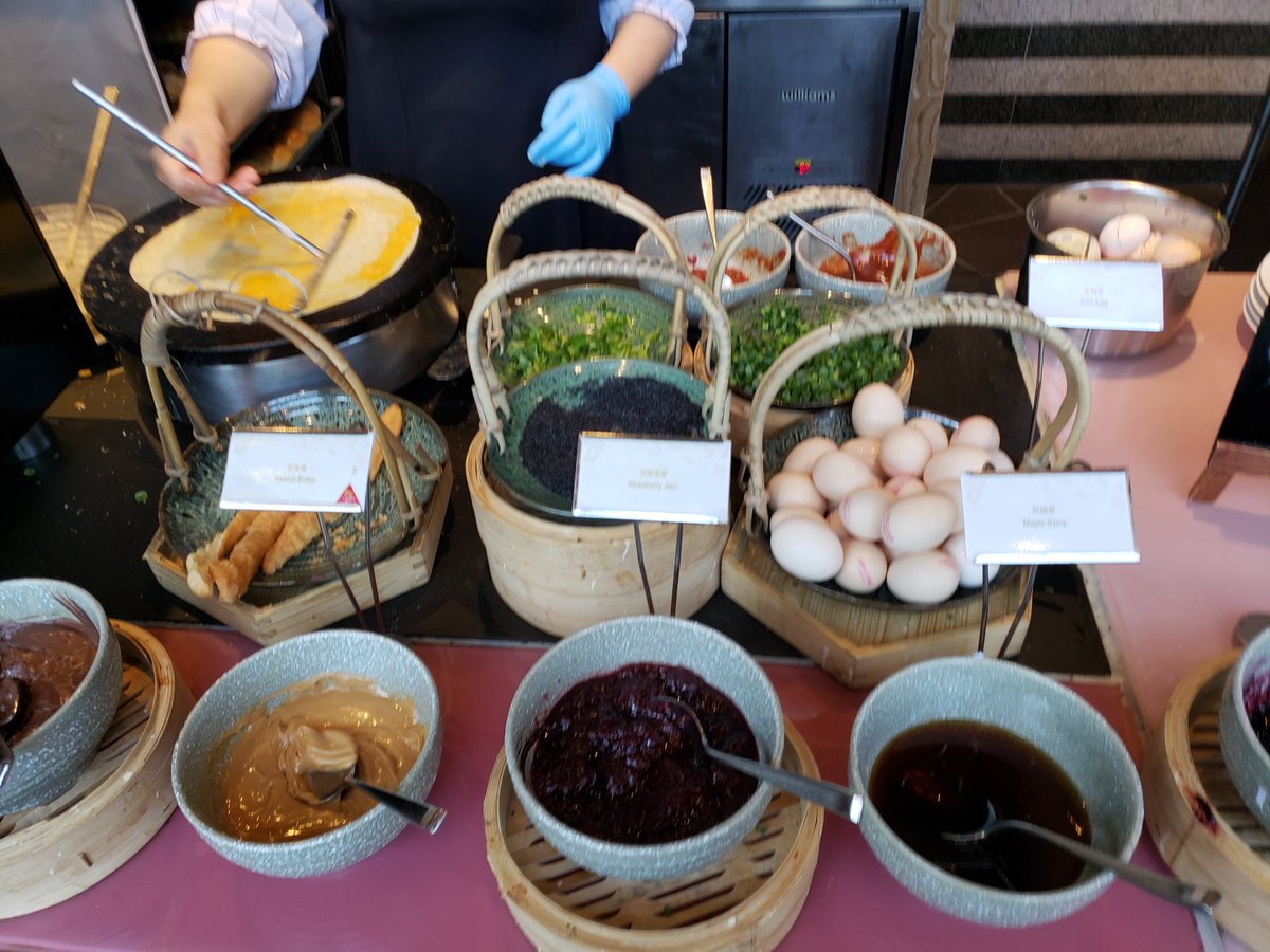 DaveGraveline's tweet photo. WARNING! ⚠
This post may make you hungry. And, it's only breakfast! (I'm 12 hours ahead of Eastern Time)
Q: Do you know what they call Chinese food here in China?....
...
...
...
...
A: FOOD! ☺
#CEChina #IntoTomorrow
#Food
#FoodPorn
#Eating
#NotStarving
#YUM ☺ 💖 😋 https://t.co/DZcFKEm87P