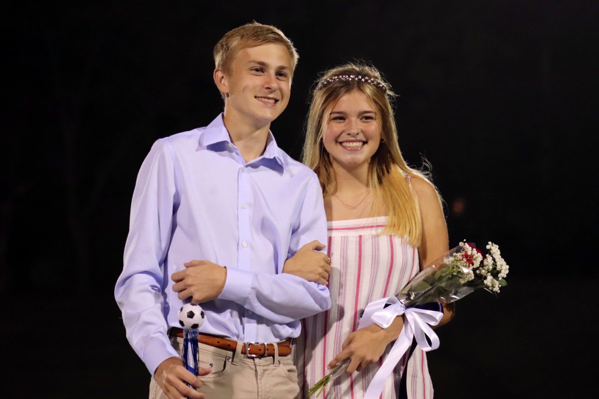 StDominicHS's tweet photo. Congratulations to our 2019 Homecoming Court! (3/3) #SDHSSpiritWeek https://t.co/Lbb7cygKxQ