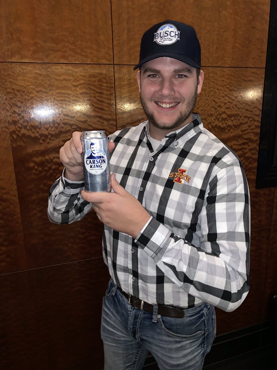 Is it just me or is this can extremely good looking? I can’t be more humbled that <a href="/BuschBeer/">Busch Beer</a> and @venmo are matching our contribution. We’re closing in on A Million for <a href="/UIchildrens/">UI Health Care Stead Family Children's Hospital</a> #ForTheKids