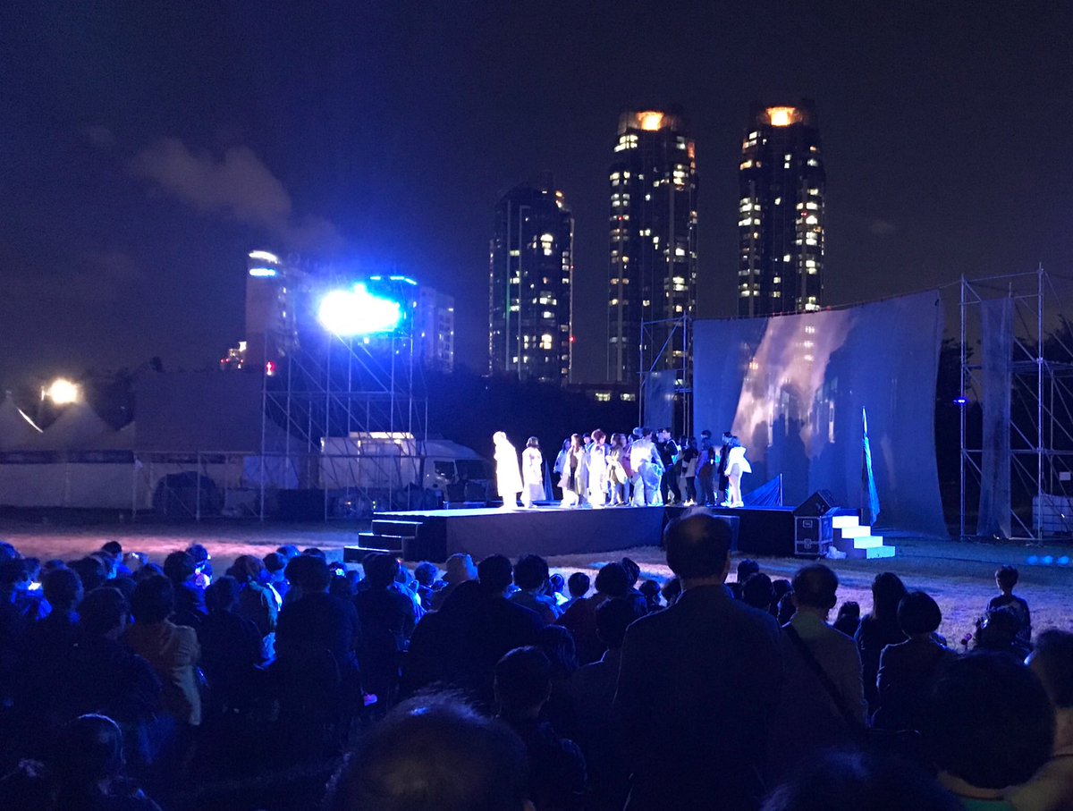 Becc Bates tweet media