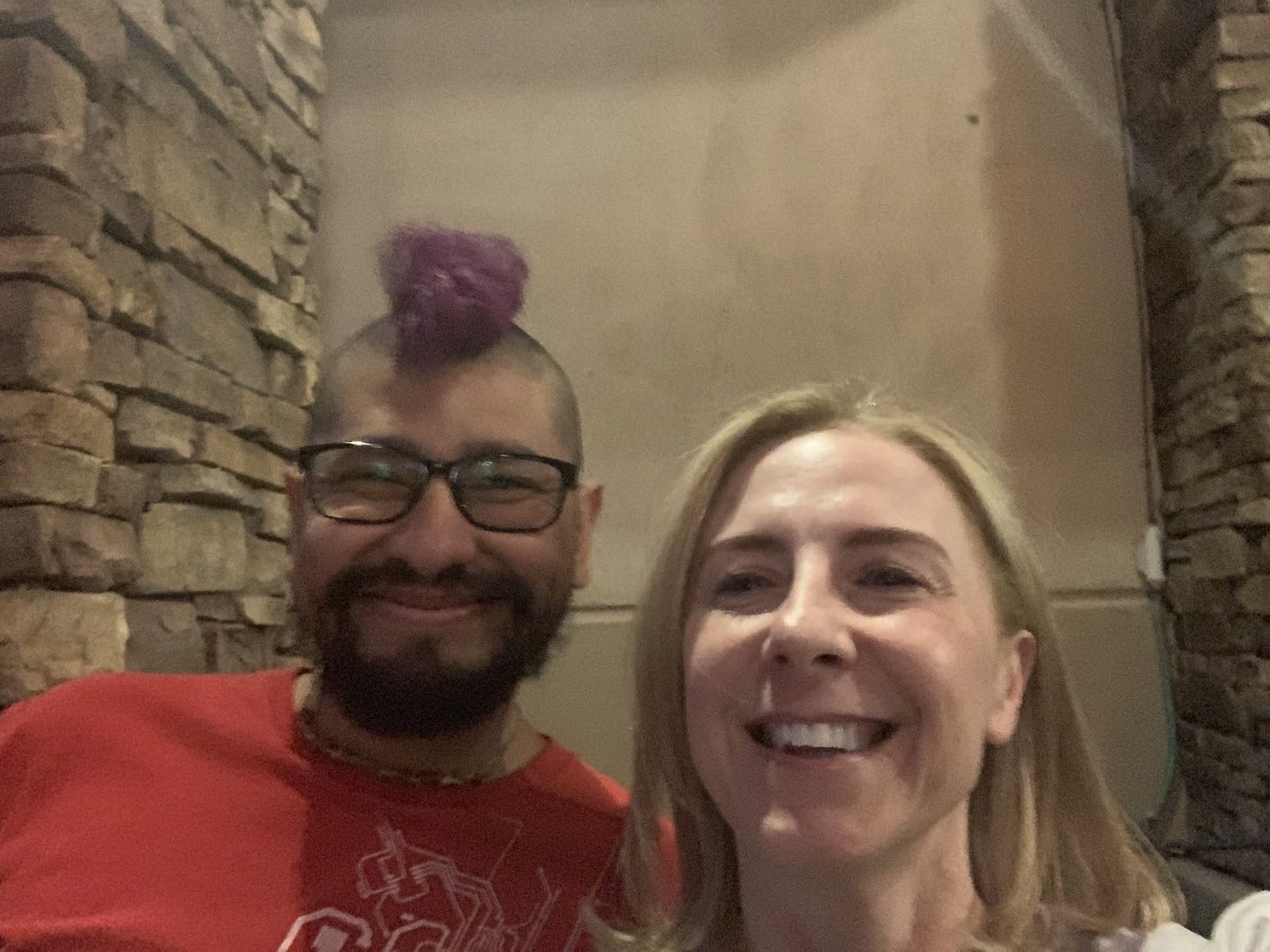 anna_gargioni's tweet photo. Hanging out with the awesome @WC_Sacramento organizers, speakers and sponsors - great dinner - thank you @joemcasta and all the other organizers and volunteers for putting this together #wcsac @GreenGeeks #WordPress https://t.co/ysTMG0KLRa