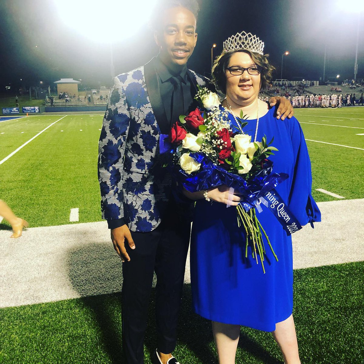 autobryan's tweet photo. Such a fun Homecoming Night! Love #teamobryan and our #boysimblue (and my sweet Ava too!) https://t.co/MlFUaMUXun