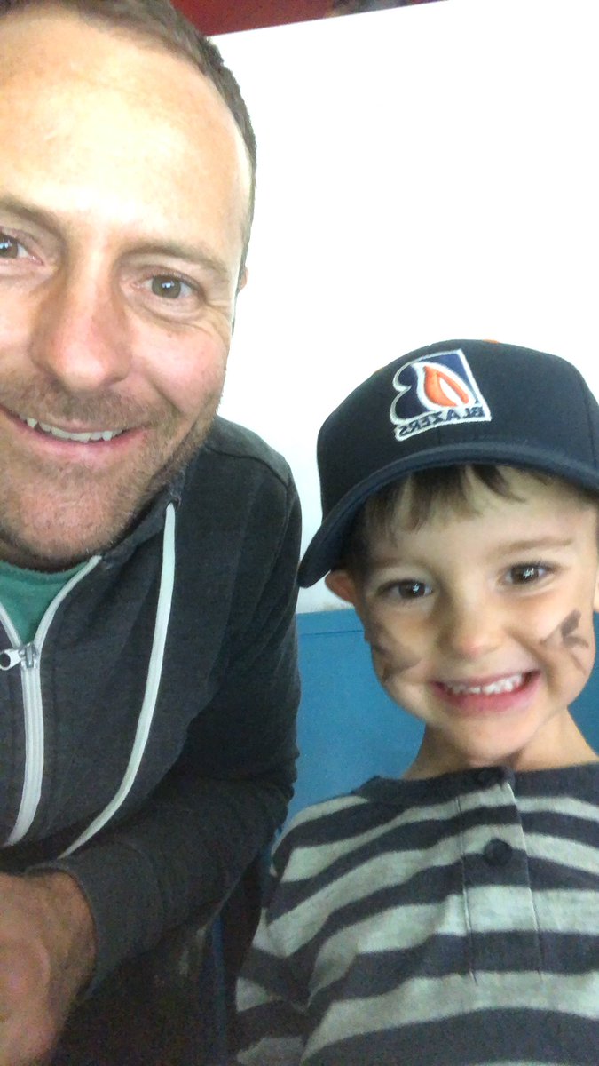 AlexInglis78's tweet photo. #sunpeaksseatselfie mm4 https://t.co/LvNhNhkL0K