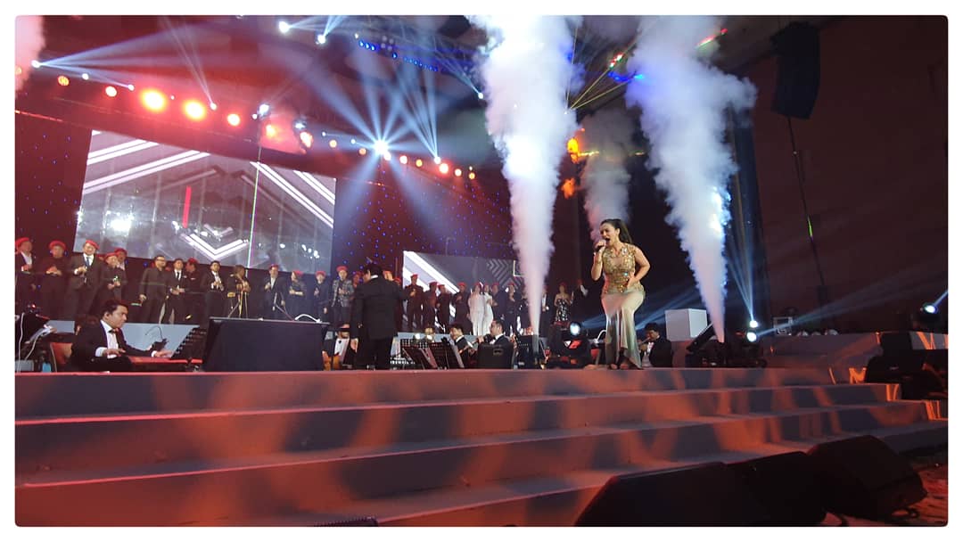 geraldinef888's tweet photo. Sept. 18, 2019 | Thank you Driven Manila and BEVi for having me in your event! 🙏 It's always a great pleasure to work with Maestro Rodel Colmenar and the MPO! 🎼🎵🎶🎤 https://t.co/tUOLvVzMrP