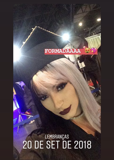 mais de 1 ano que to formada jaaaa pqp https://t.co/rTCtaWXHzT