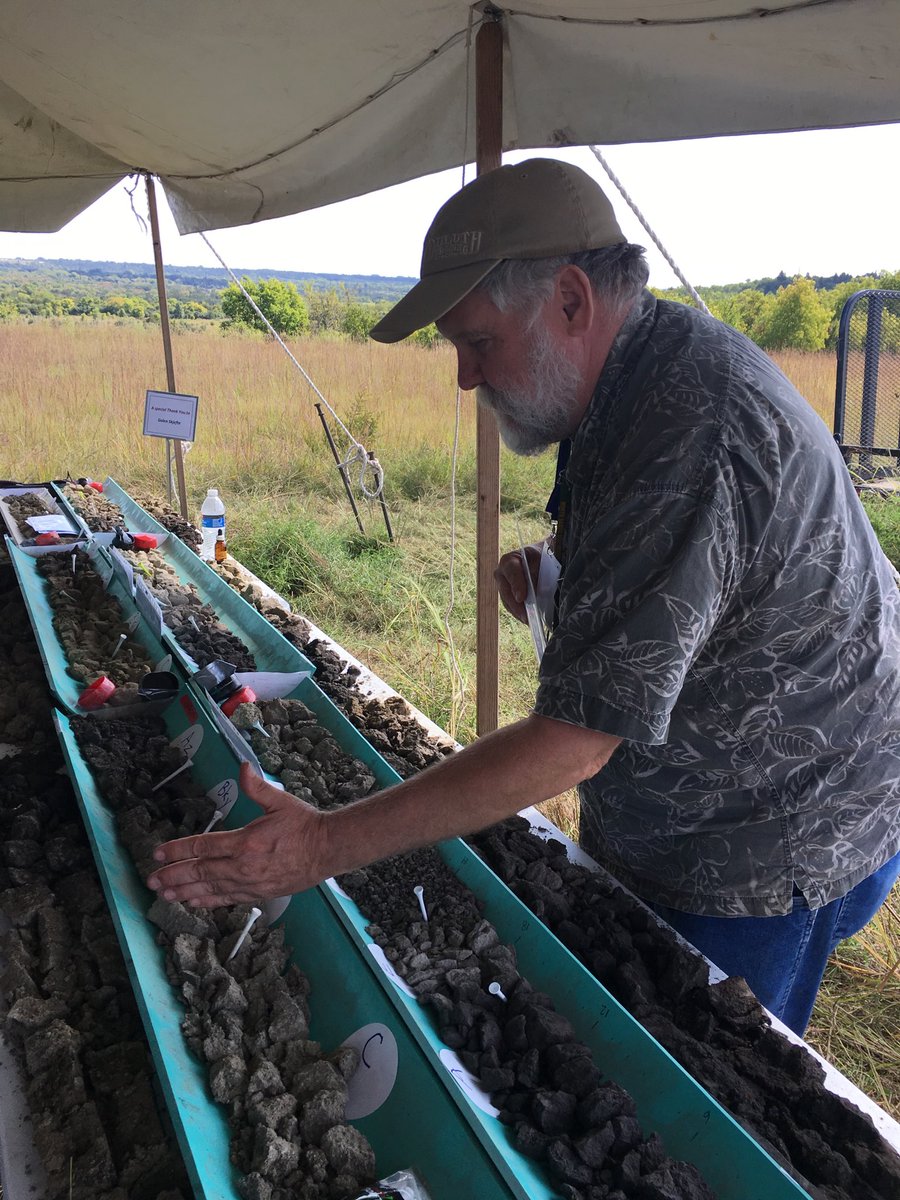 SoilLorax's tweet photo. Jay Goos @NDSU explains problem #soils. Thank goodness all the samples were from ND. I don’t think we have any problem soils in MN 😉 #AgFieldDay https://t.co/xQWx3DWRve