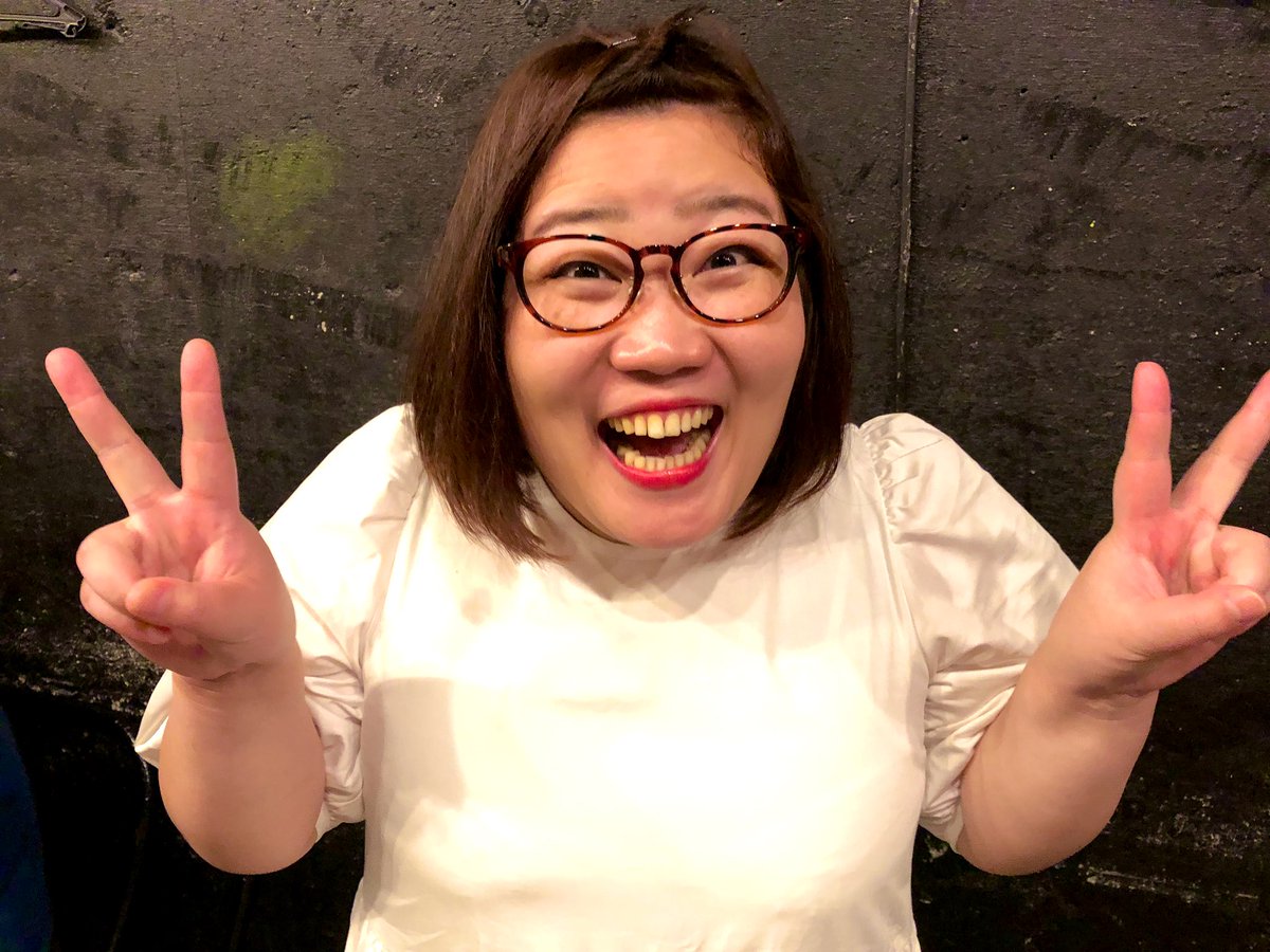本田兄妹 あやの 23日の月曜ヒルナンデスに出ます いつも木曜ヒルナンデスの前説をさせていただき とうとう自分の名前が番組表に載るなんて 感動です 体重も公開してます 是非祝日のお昼 見てくださいー 本田兄妹 あやの 23日の月曜ヒルナンデスに出ます いつも木曜ヒルナンデスの前説をさせていただき とうとう自分の名前が番組表に載るなんて 感動です 体重も公開してます 是非祝日のお昼 見てくださいー