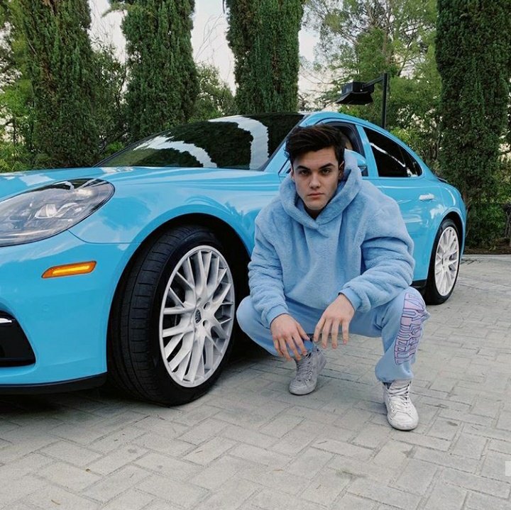 #openfollow west