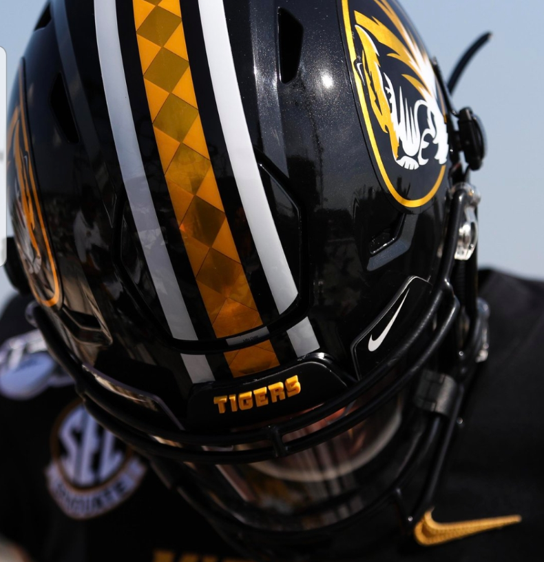 Missouri Tigers Missouri tigers, Football helmets, Football