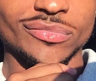HUNKCREDIBLE's tweet photo. you'll love what you see at:
https://t.co/VzLJ5oJ9ry

#melanin #africanamerican #brothaoftheday #blkpics #blksexyaf #blkmuscles #handsomeman
#blkmancrush #blackdudes #handsomeblack #blkmancrusheveryday #LGBTQTwitter https://t.co/pJUDJlcD14