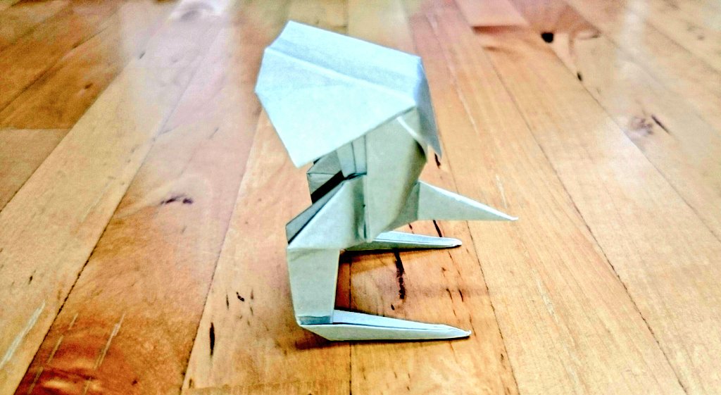OrigamiBrasil's tweet image. RT @Luke2675: #StarWars #origami #AT_ST  #ChickenWalker
#スターウォーズ #折り紙