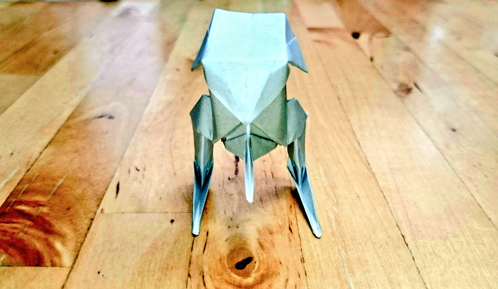 OrigamiBrasil's tweet image. RT @Luke2675: #StarWars #origami #AT_ST  #ChickenWalker
#スターウォーズ #折り紙