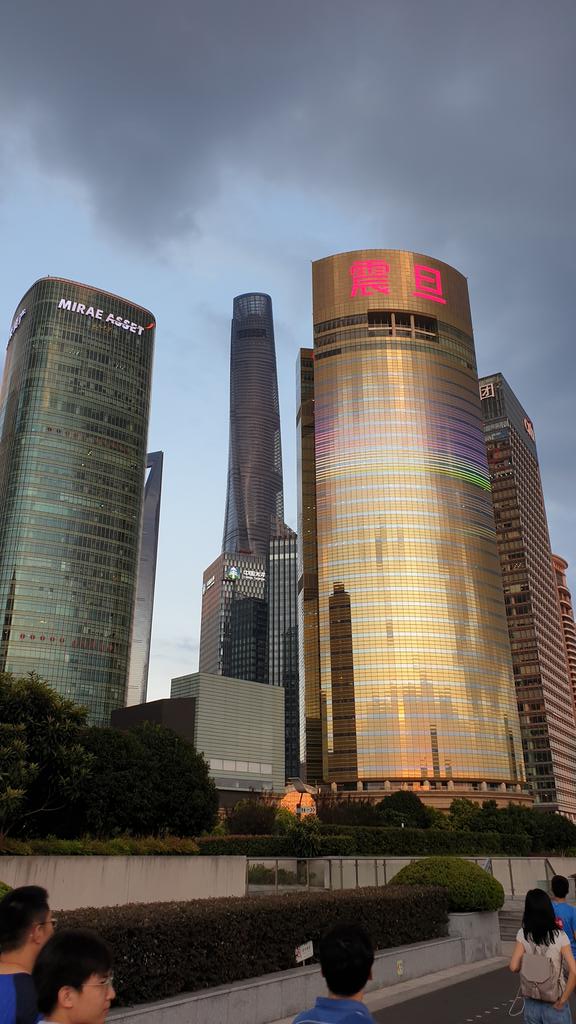 With our #China team we met key customers. We observe the emergence of different 'data ecosystems' around the globe. With <a href="/orangebusiness/">Orange Business</a>' 'global vision &amp; local care' approach we ensure consistent services with local expertise. China is a key growth and innovation market for us.